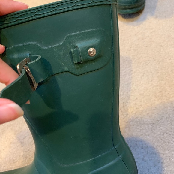 Hunter Women’s Original Short Rain Boots - Picture 2 of 3
